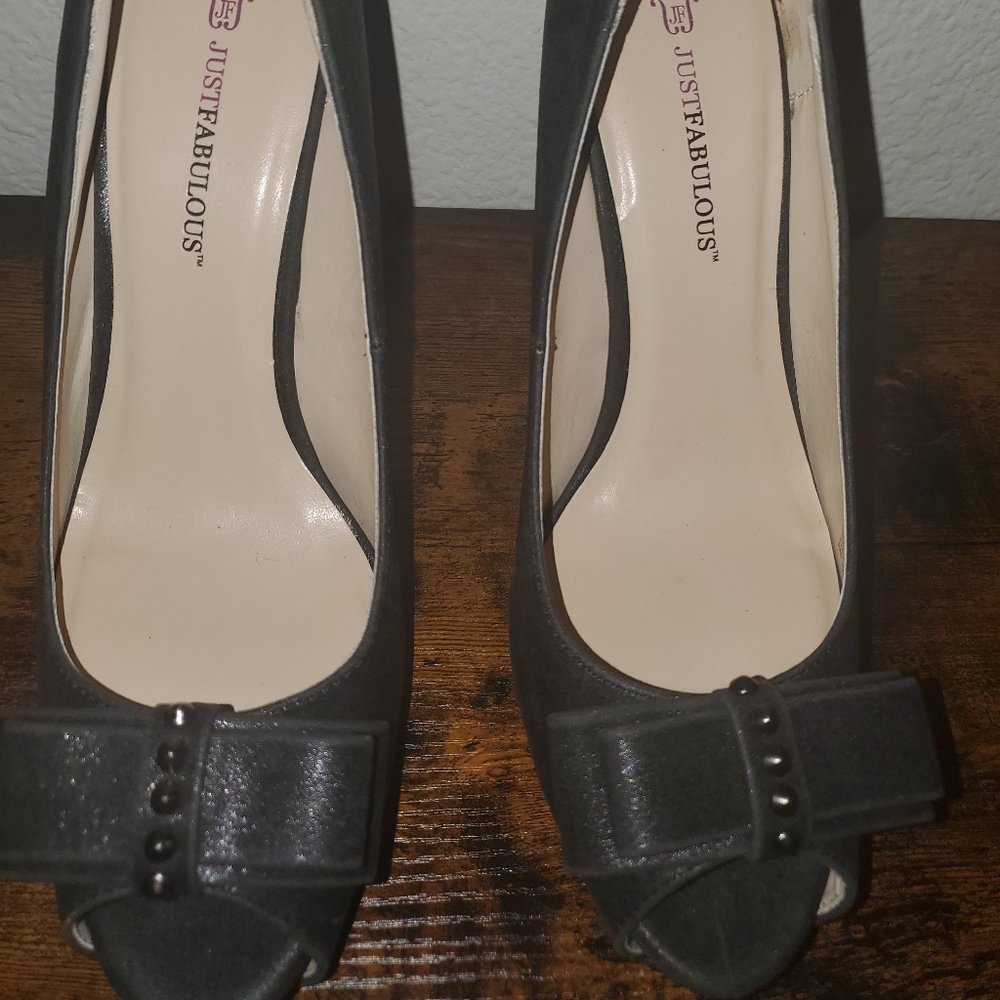 Shoes never worn